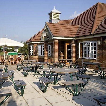 Premier Inn Colchester Exterior foto